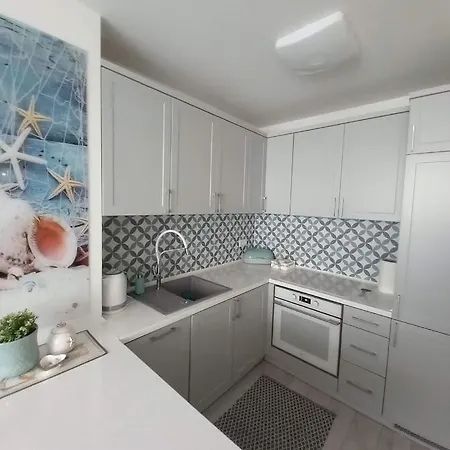 Park Apartment *