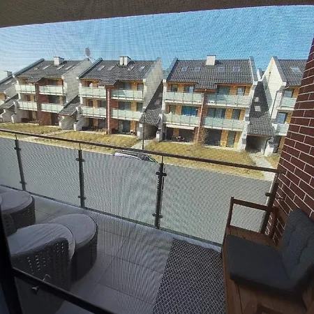 Park Apartment *